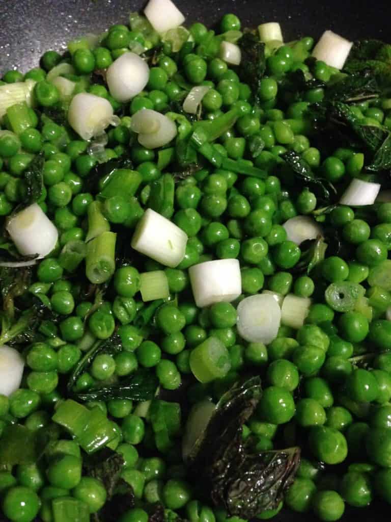 Minty mushy peas - sautéed ingredients