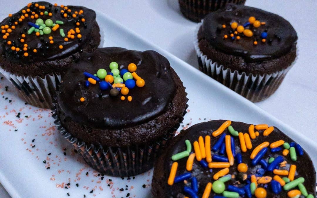 Filled Chocolate Dobash Cupcakes