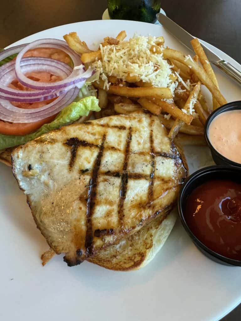 Lehua Restaurant - Mahi sandwich with truffle fires