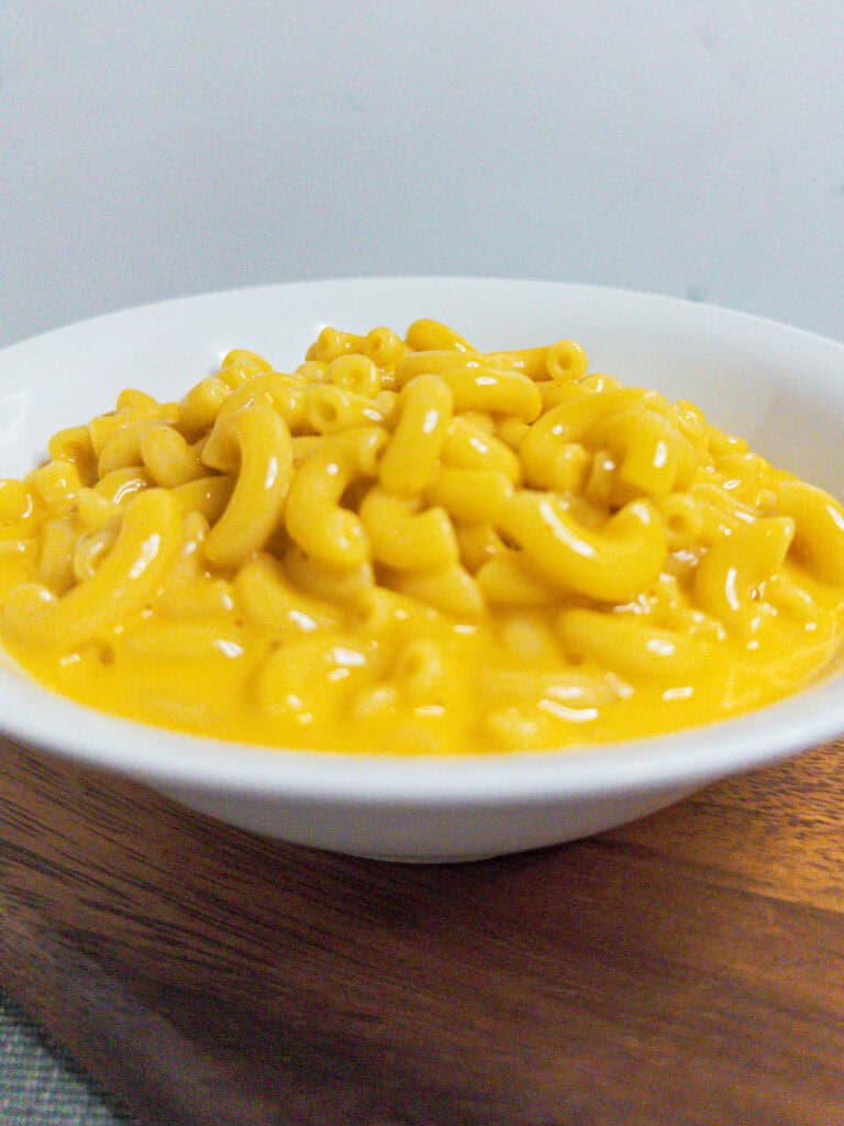 Stovetop mac and cheese - close up